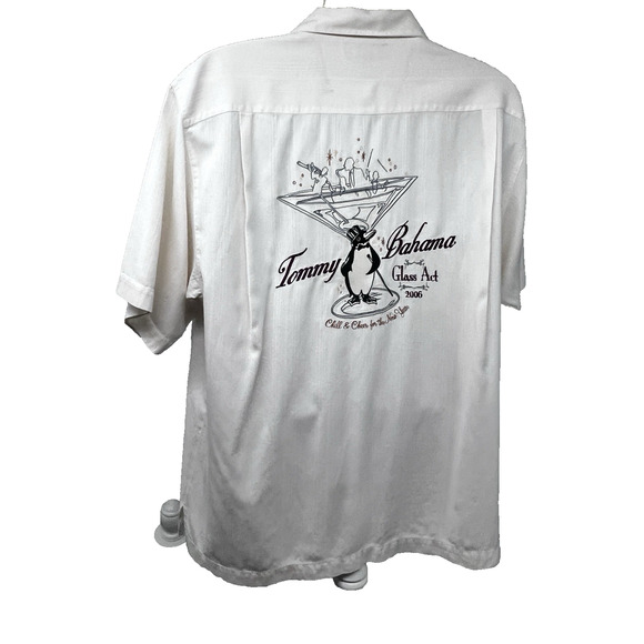 Tommy Bahama White Silk Button Up Shirt Large Pocket Happy New Year Cocktails - Picture 4 of 11